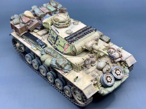 DAK Panzer III H Late