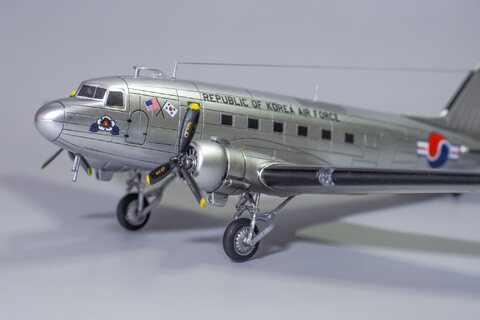 ROKAF C-47 'Code one' [1:144 Academy/Minicraft]
