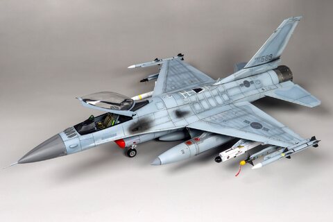 ROKAF F-16C PBU [1:48 Academy]