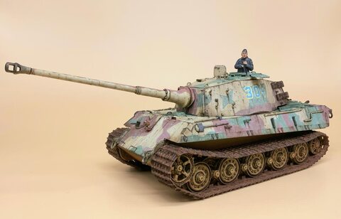 GERMAN KING TIGER - Ardennes front