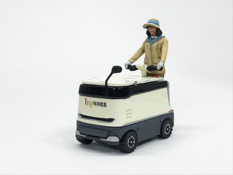 [Tori Factory] 1/35 Beverage Cart w/Driver