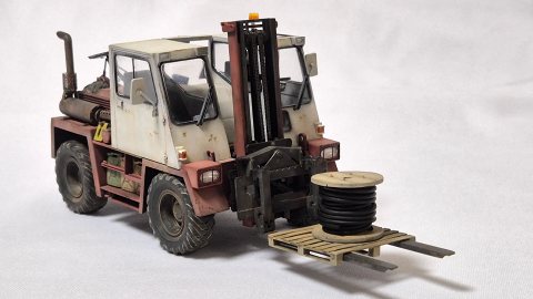1/35 FUG 2.5T