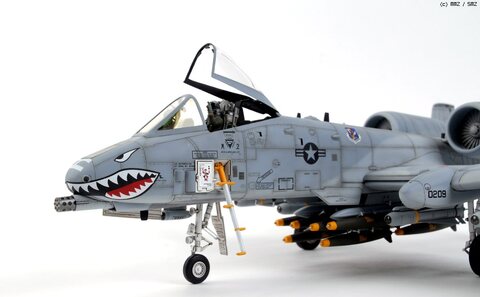 A-10 Thunderbolt - Trumpeter 1/32