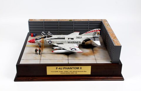 F-4J VMFA-235 - Zoukei mura 1/48
