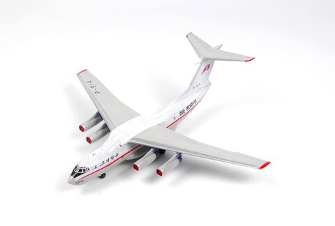 Ilyushin Il-76 North Korean Air Koryo - Zvezda 1/144