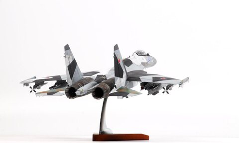 Su-35S Flanker E - GWH 1/48