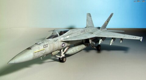  1/48 F/A-18E Super Hornet Revell-Monogram