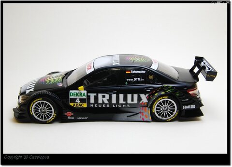 revell trilux amg mercedes dtm 2009