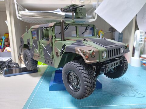 1/10 RC M1025 Humvee