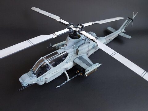 AH-1Z VIPER