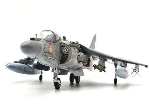AV-8B HARRIER II PLUS