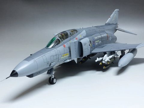 1/32 F-4E Phantom II "R.O.K.A.F."