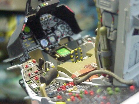 F-16A COKPIT