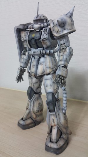 1/100  MG 자쿠2 J형 화이트 오거
