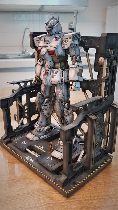 (1/100) MG 퍼스트 건담 롤아웃 버전(건담 디오리진 개조)