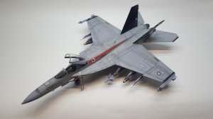 F/A-18E VFA-14 Top Hatters - Revell