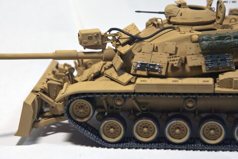 아카데미 M60A1 Dozer