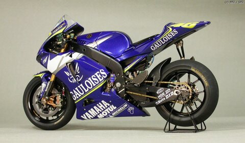 YAMAHA YZR-M1 2005 GAULOISES No.46