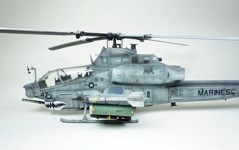 AH-1Z VIPER