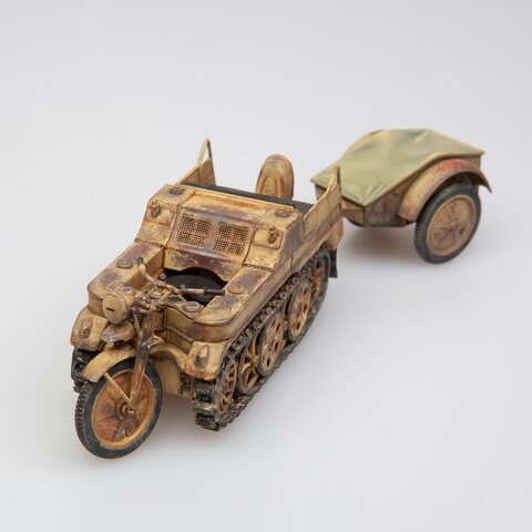 TAMIYA 1:35 GERMAN Sd.Kfz.2 KETTENKRAFTRAD (Mid-Production)