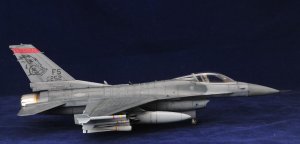 [ACADEMY] 1/48 F-16C