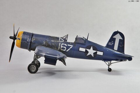 [1/48] Vought F4U-1D CORSAIR