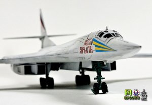 Tu-160 [ACADEMY 1/144]