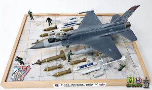 F-16C WEAPON LAYOUT