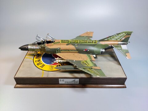 1/48 ACADEMY  ROKAF F-4D  "방위성금헌납기"
