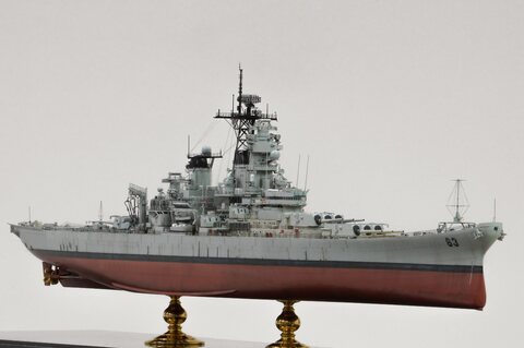 1/350 USS BB-63 MISSOURI cica 1991 Gulf war
