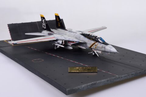 [KA Models] 1/72 F-14A Tomcat Jolly Rogers
