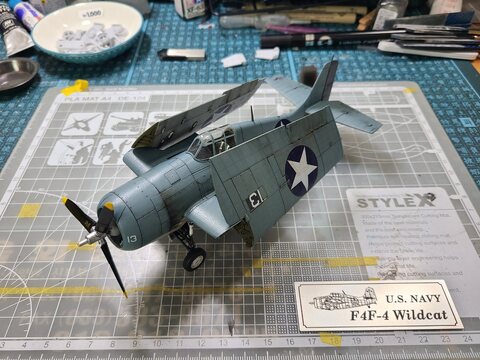 아카데미 1/48 F4F-4 Wildcat