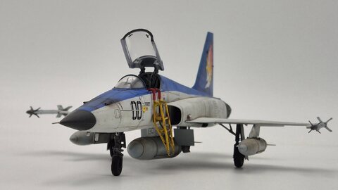 에어리어88 F-5e