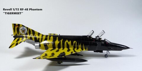 Revell 1/72 RF-4E Phantom "Tigermeet"
