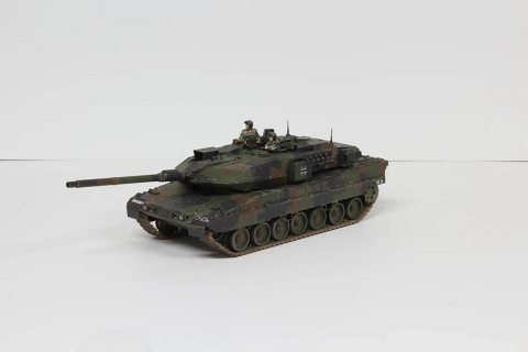 1/35 German Main Battle Tank Leopard 2 A7V
