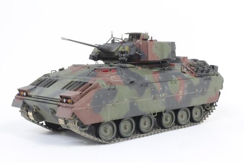 M3A1 브래들리
