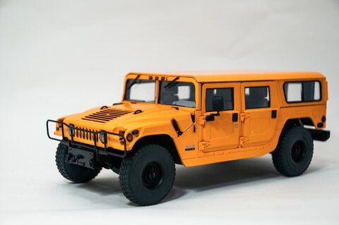 Hummer H1 w/Full Interior