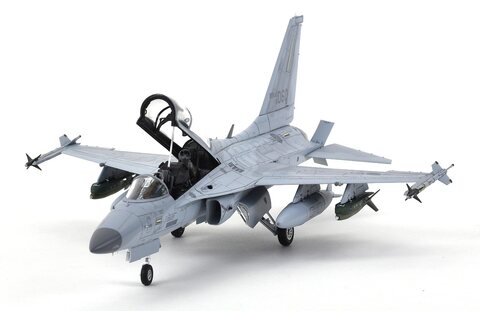 아카데미과학 1/48 한국공군 F/A-50 파이팅이글