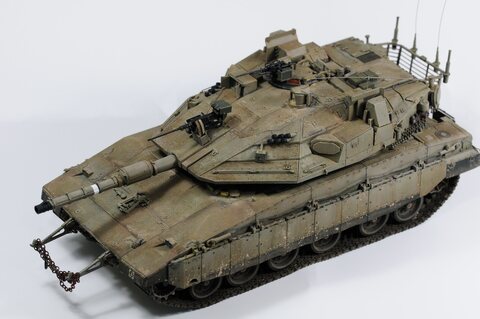 1/35 메르카바 Mk 4M 트로피APS