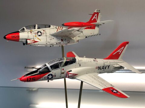 1/72 US Navy Jet Trainer T-45C Goshawk+T-2C Buckeye 'US Navy'