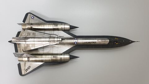 SR-71A & GTD-21 DRONE (ACADEMY 1/72)