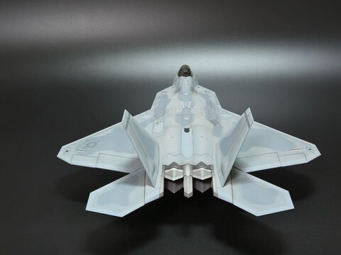 F-22 RAPTOR (1/48 ACADEMY)