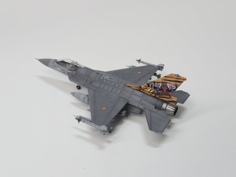 F-16 MLU TIGER MEET (1/144 REVELL)