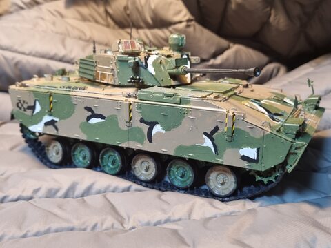 [1/35] 아카데미 KF21 IFV
