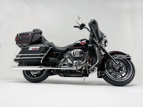 1/6 Testors Harley Davidson Electra Glide