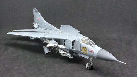 [ACADEMY] Russian Air Force MiG-23M Flogger-B/TRUMPETER (1/48)