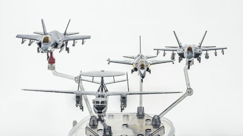 (아카데미) E-2C (1/144,12623)