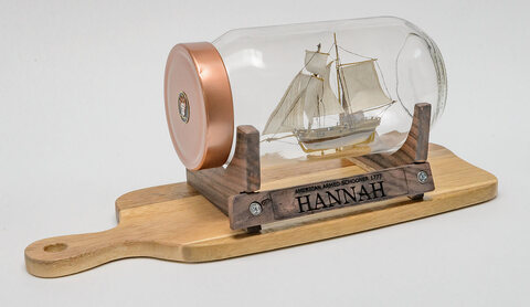 (Amati) Hannah 병속의 배 (1/300,1355)