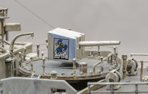 (Revell) HMCS Snowberry (1/144,05132)