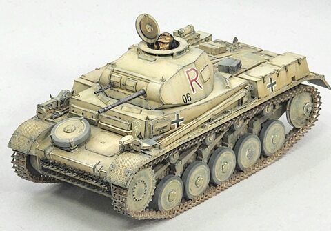 Academy 1/35 Panzer II Ausf. F Deutsche Afrika Korps